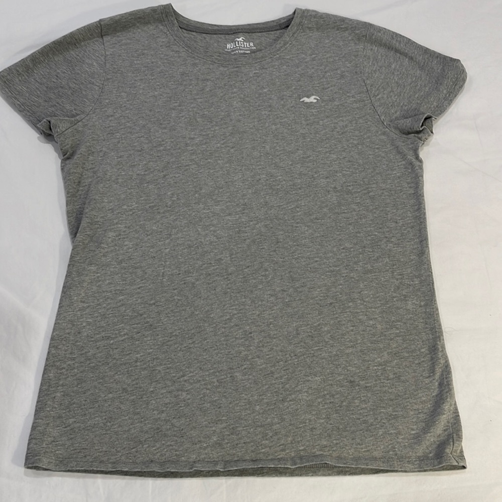 Hollister Womens Tee 100% cotton
